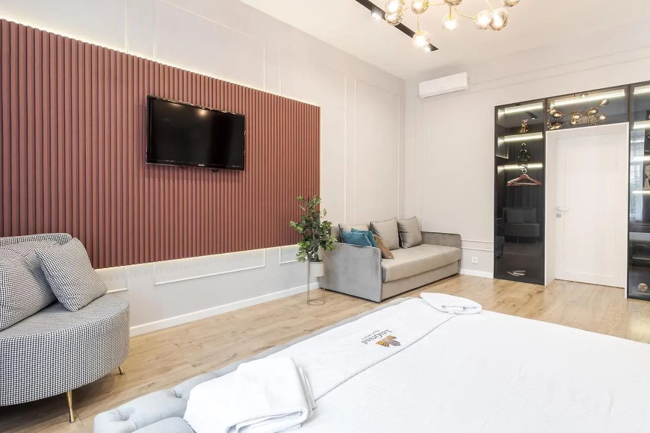 Leogrand Apartment On Leontovicha 17 Lviv