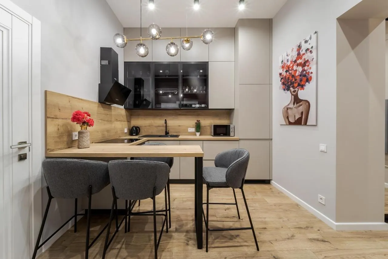 Leogrand Apartment On Leontovicha 17 Lviv